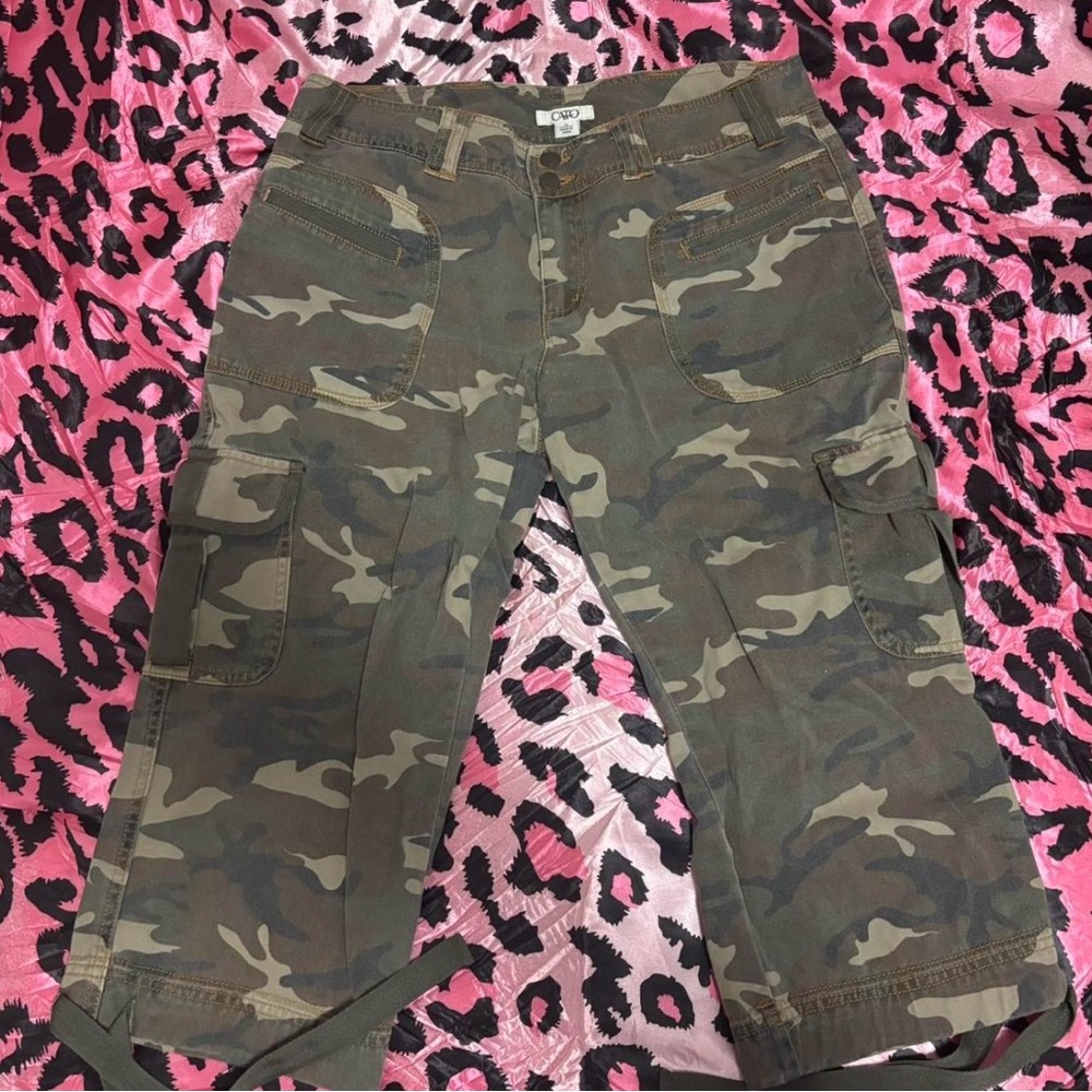 Cato Camo Capri